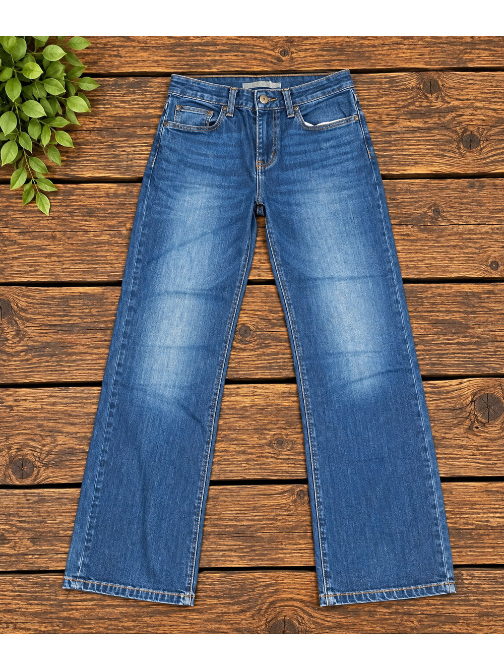 Sonoma Dark wash relaxed leg jeans size 12